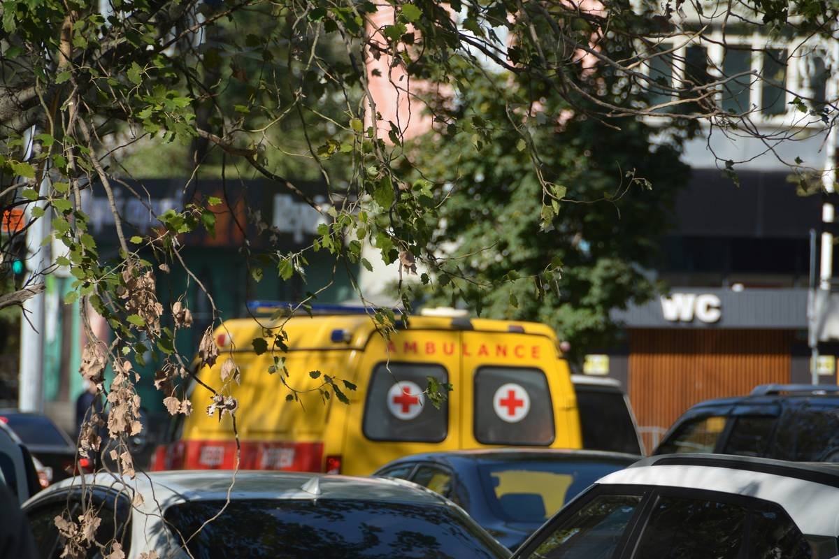 How a Roadside Towing Card Can Save You From Disaster (And Your Wallet)